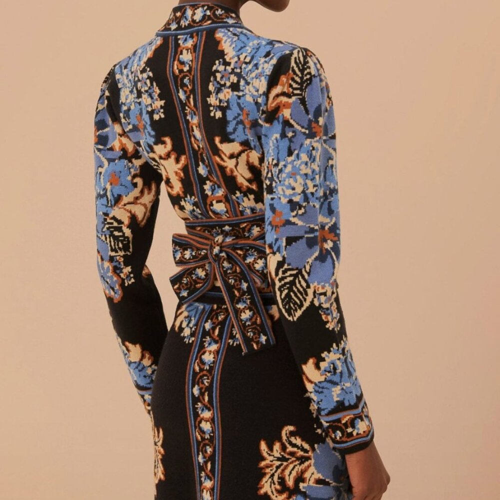 FARM RIO  2 piece Sweater outfit NWT